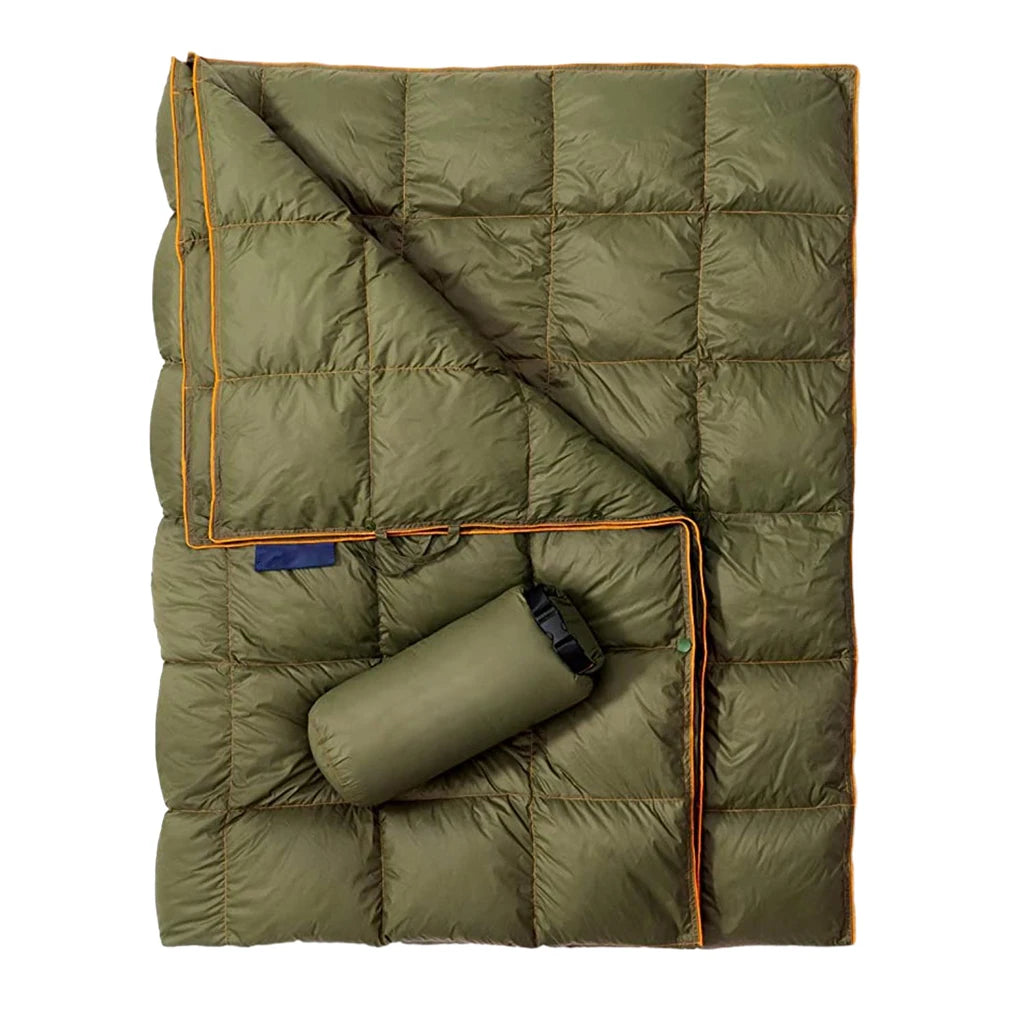 Portable Camping Blanket - Warm and Waterproof Travel Quilt
