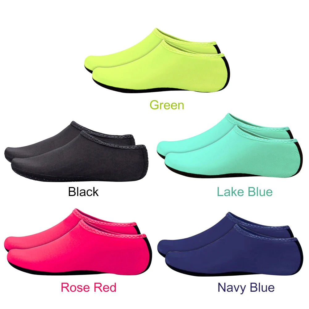 Unisex Water Shoes - Quick-Dry Non-Slip Aqua Socks for Beach and Swimming - Sizes 4.5 to 7